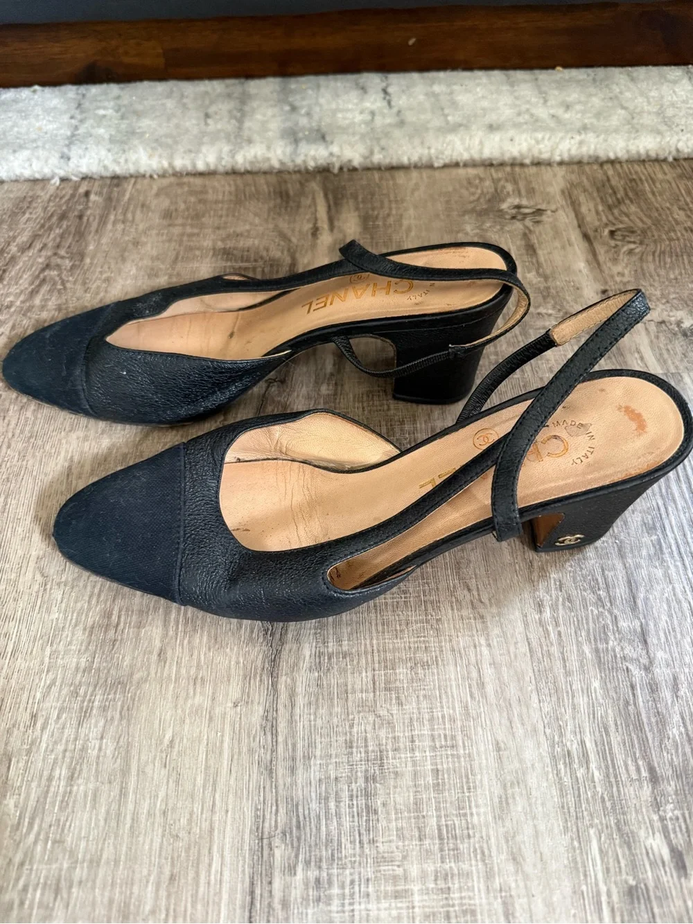 Authentic CHANEL Slingbacks black 37